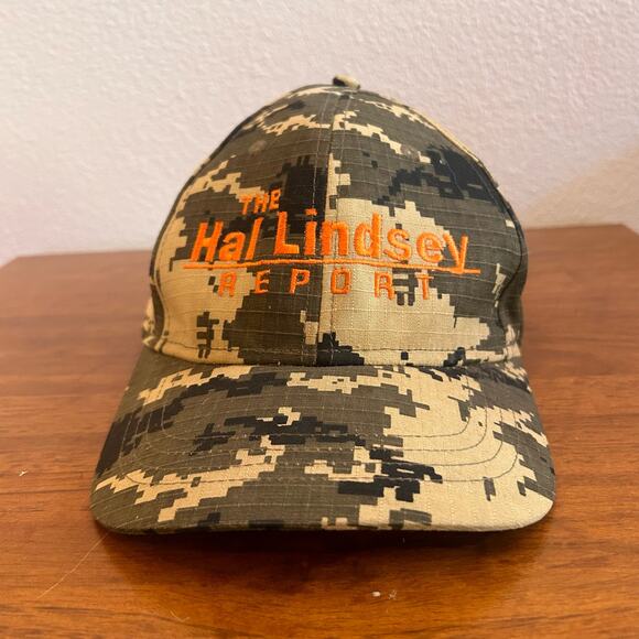 Camo Trucker Hat Asjustable - Picture 3 of 5